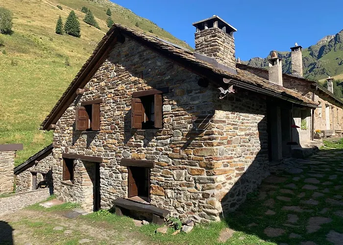 Baita Mirellina - Case di Viso